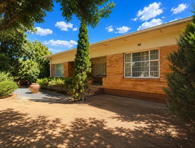3 Bedroom Property for Sale in Trompsburg Free State